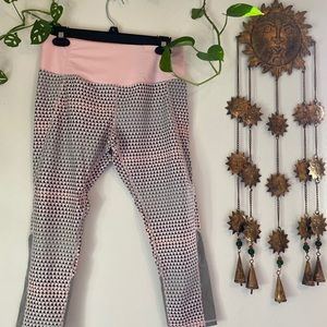 Polka Dot Activewear Crop Leggings - M